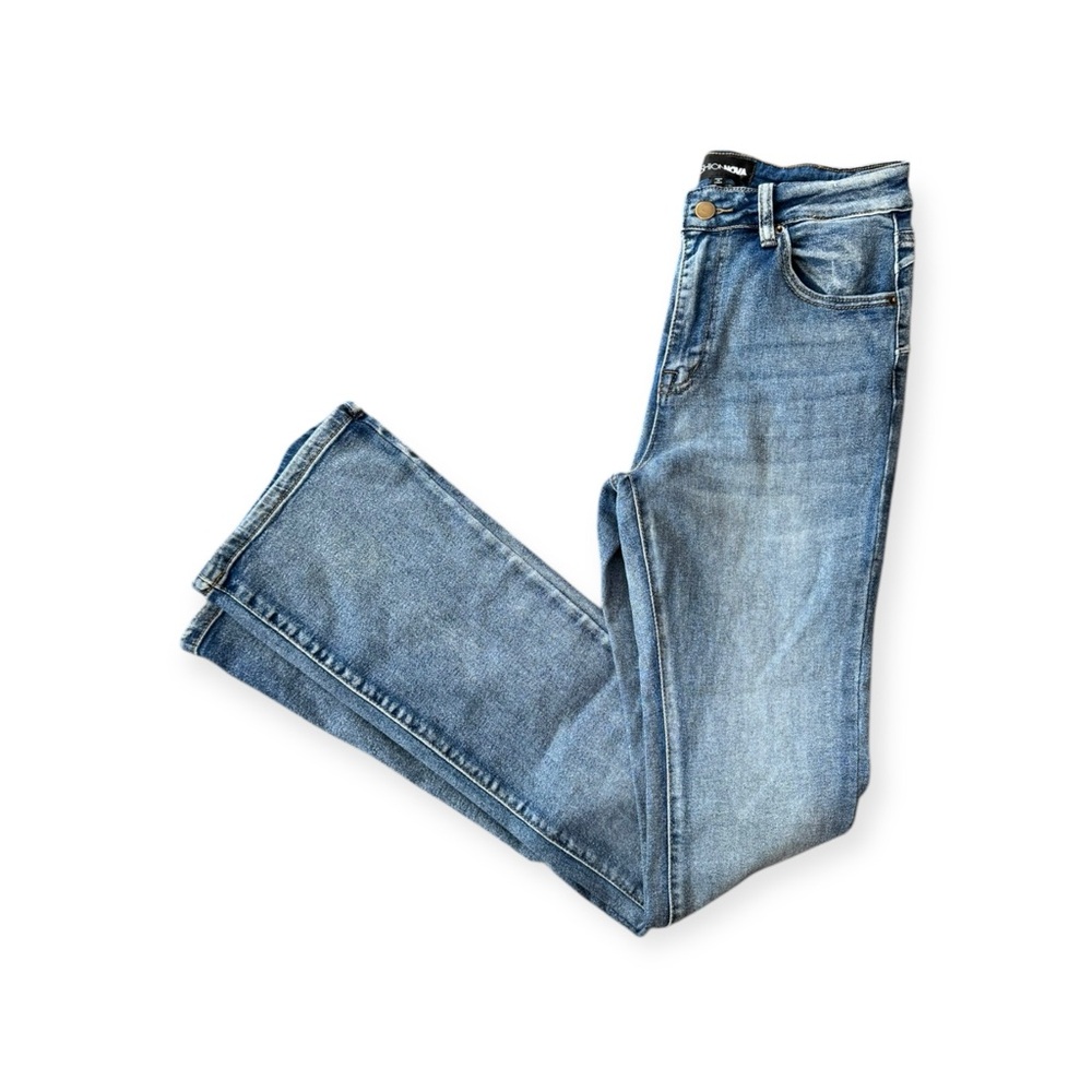 Fashion Nova Gemma Sculpting Stretch Bootcut Jeans Vintage Wash New Size 7 - Picture 3 of 10